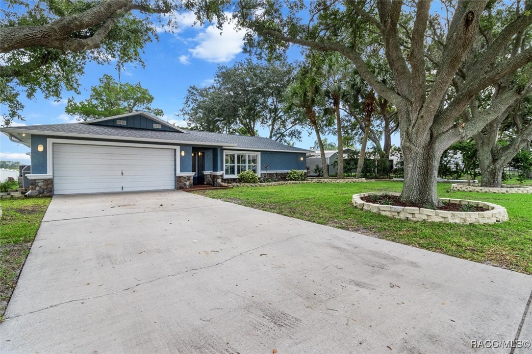 11671 W Coquina Court