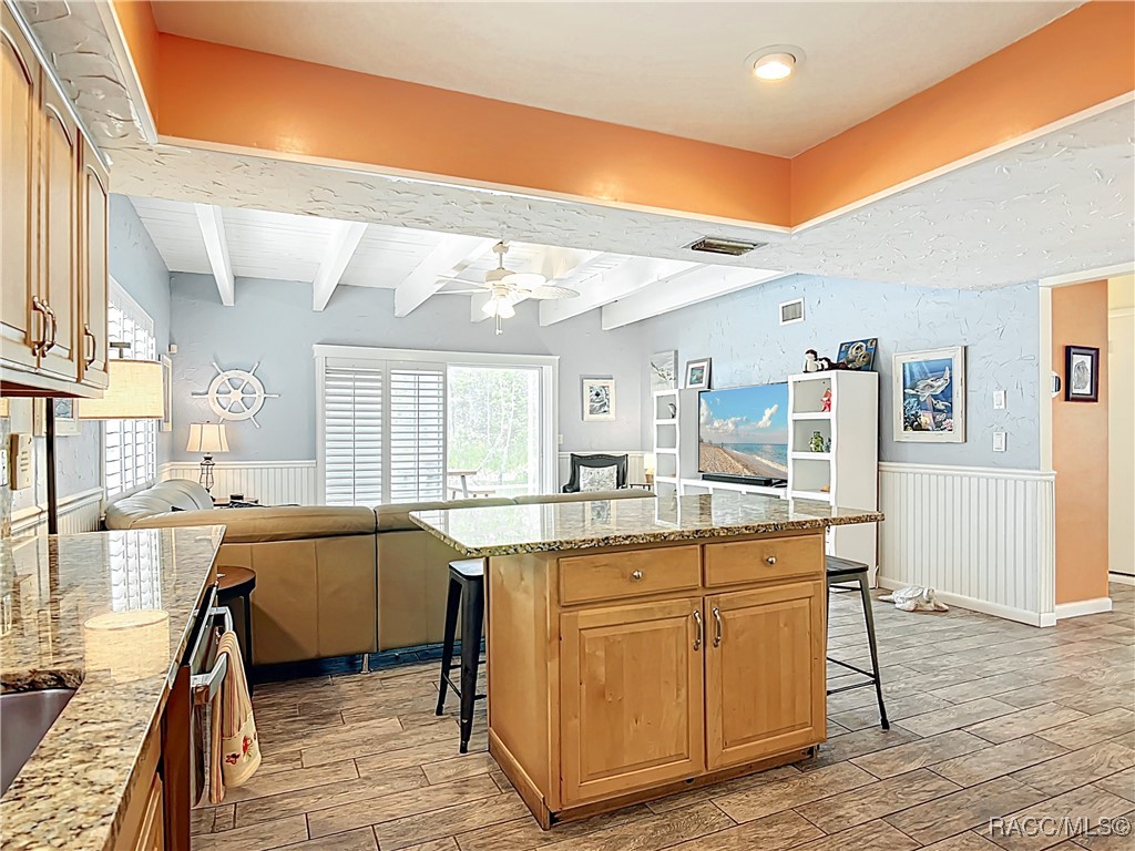 857 N Palm Springs Terrace, Crystal River, Florida image 14