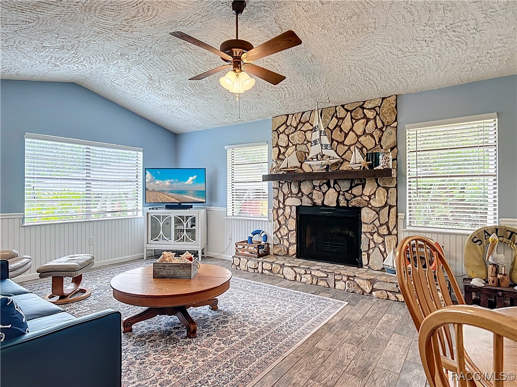 857 N Palm Springs Terrace, Crystal River, Florida image 18