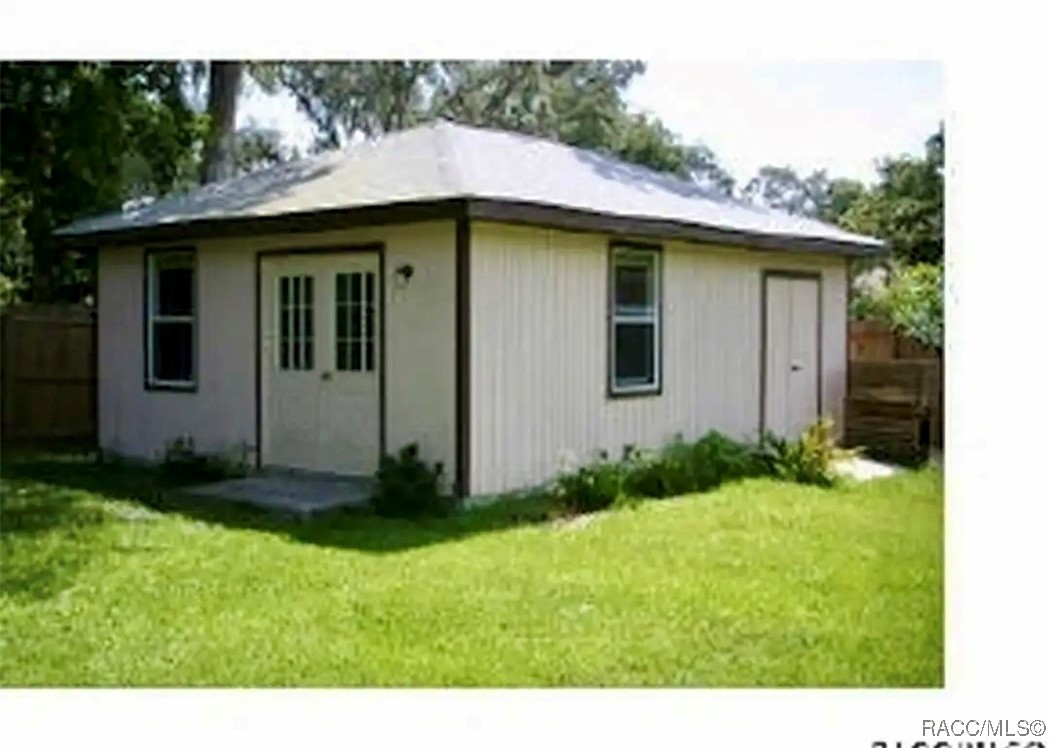 7014 S Aloysia Avenue