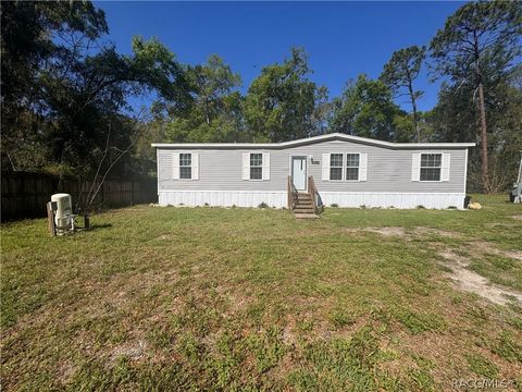 Mobile Home For Sale - 1140 NW 110th Court<br/> Ocala, FL 34482
