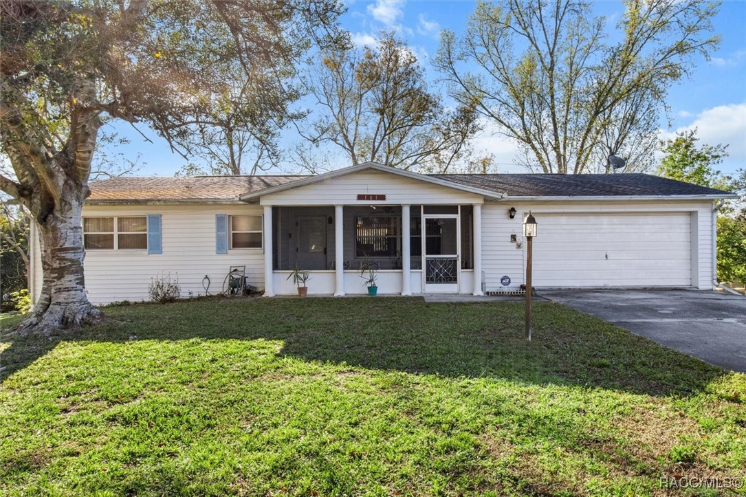 101 S Lucille Street, Beverly Hills, Florida image 1