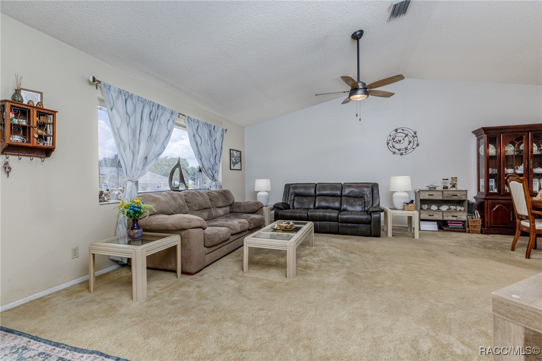 5078 Kenmore Street, Spring Hill, Florida image 8