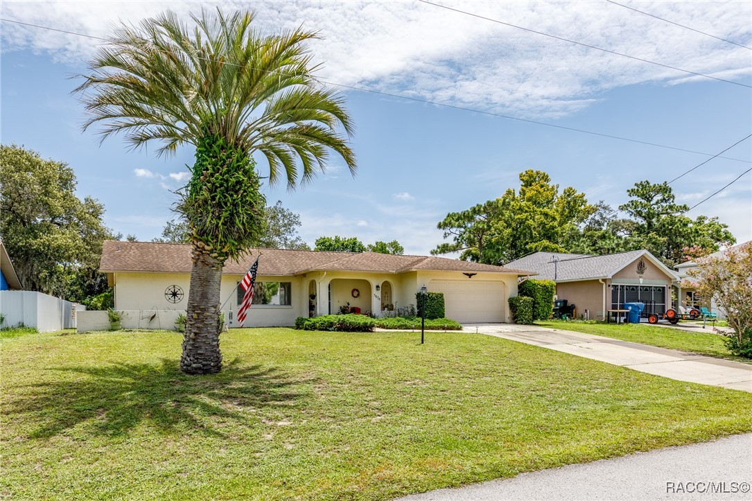 5078 Kenmore Street, Spring Hill, Florida image 3