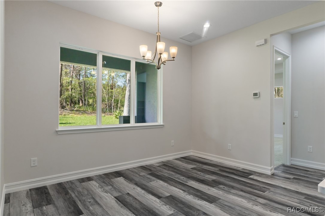 5337 N Mallows Circle, Beverly Hills, New York image 6
