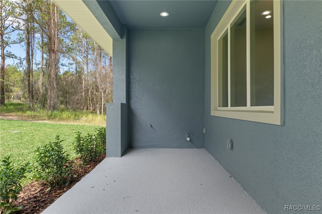 5337 N Mallows Circle, Beverly Hills, New York image 25