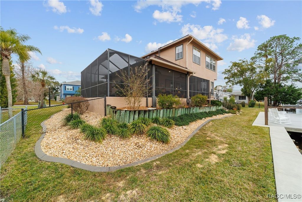 listing image 75
