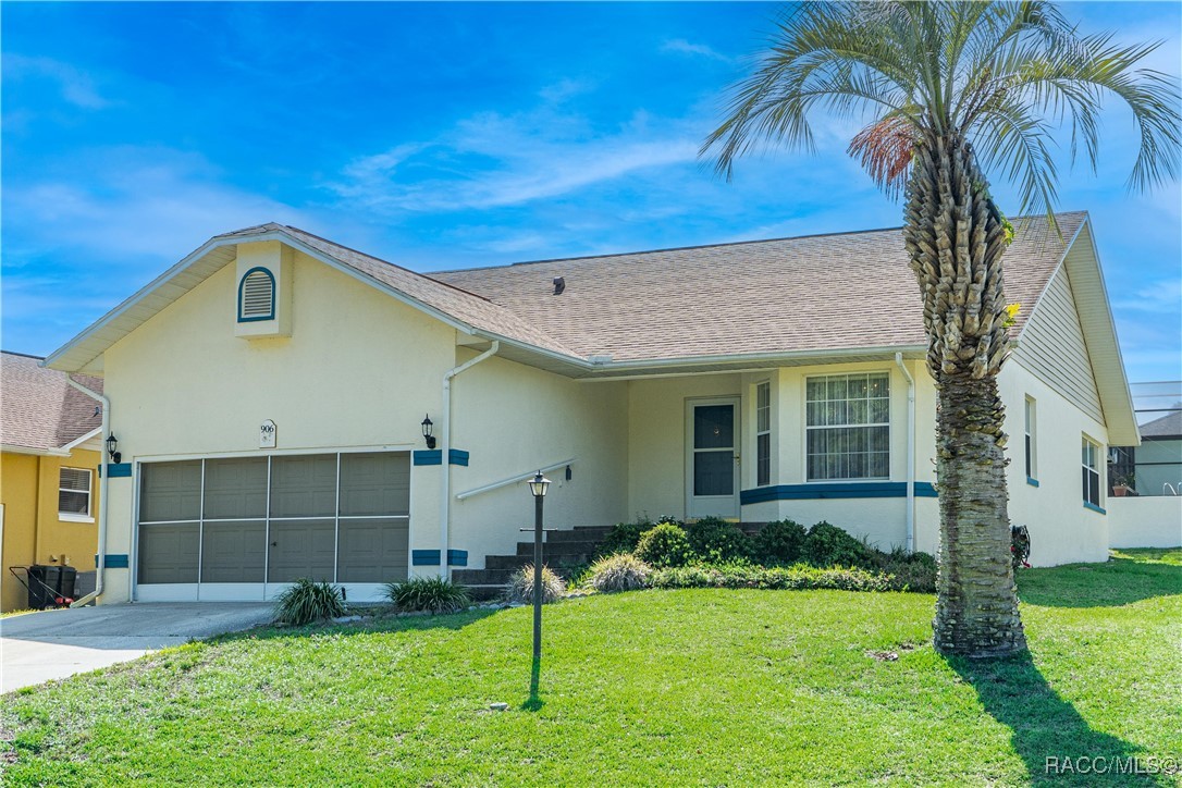 906 W Colbert Court, Beverly Hills, New York image 1