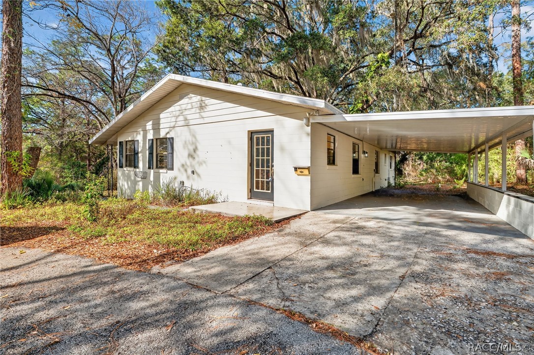 1741 N Crooked Branch Drive