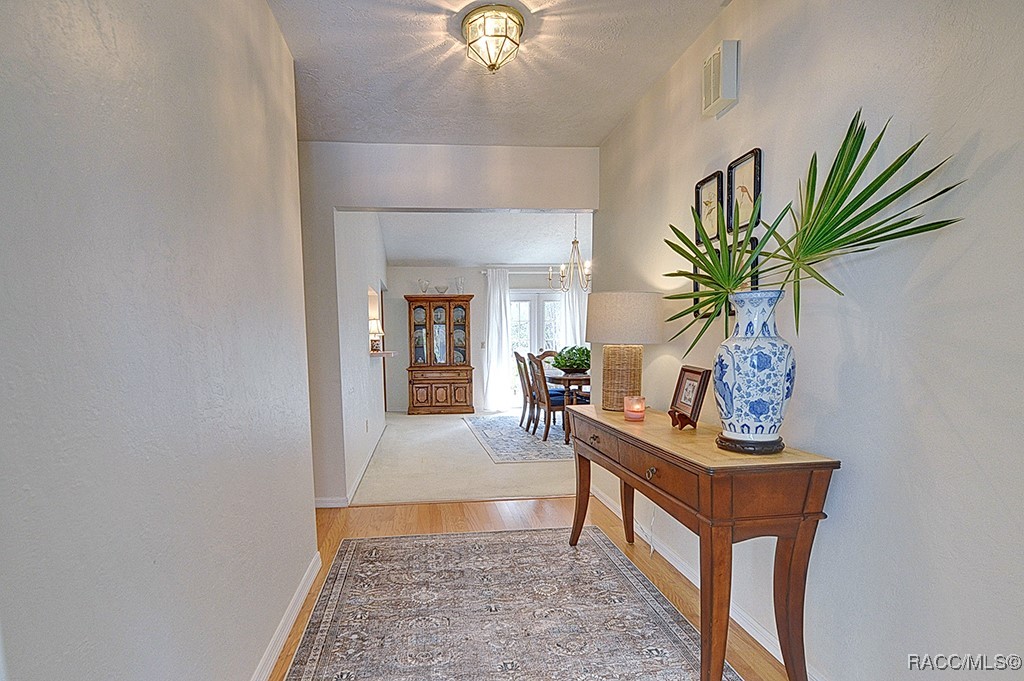 4082 W Alamo Drive