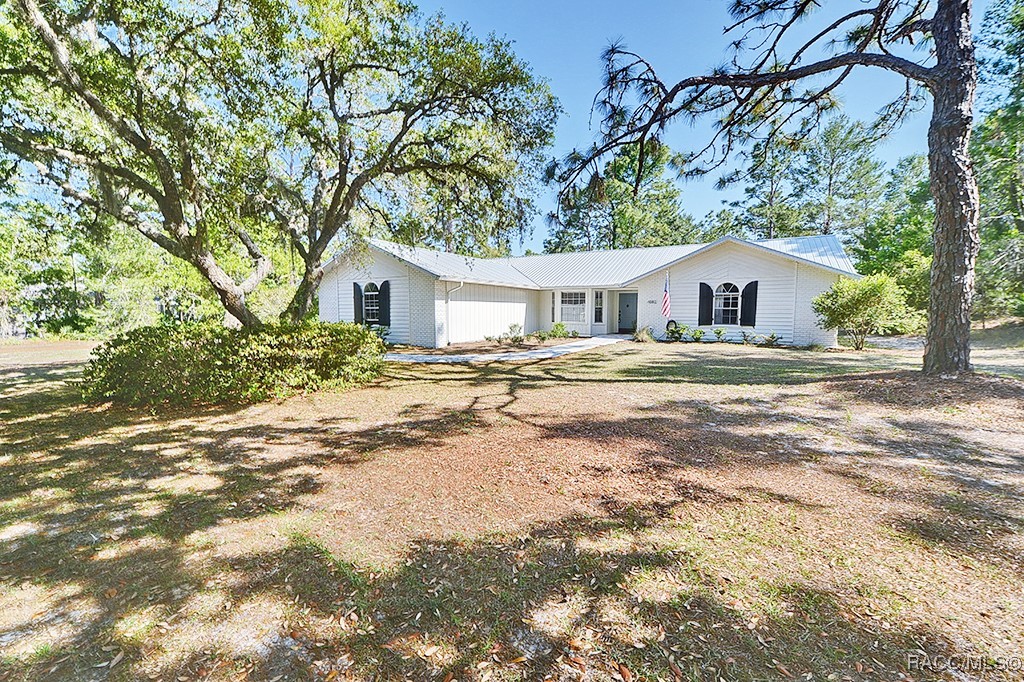 4082 W Alamo Drive
