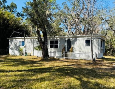 A home in Crystal River