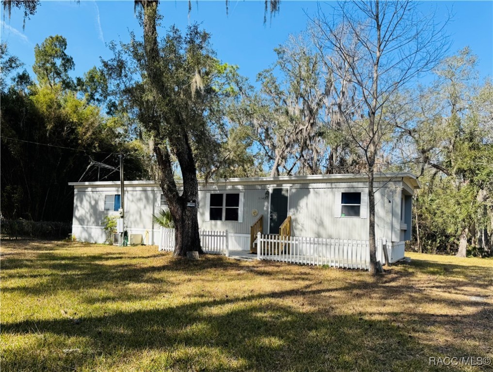 11421 W Red Pine Court, Crystal River, Florida image 4