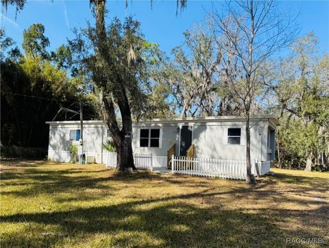 A home in Crystal River