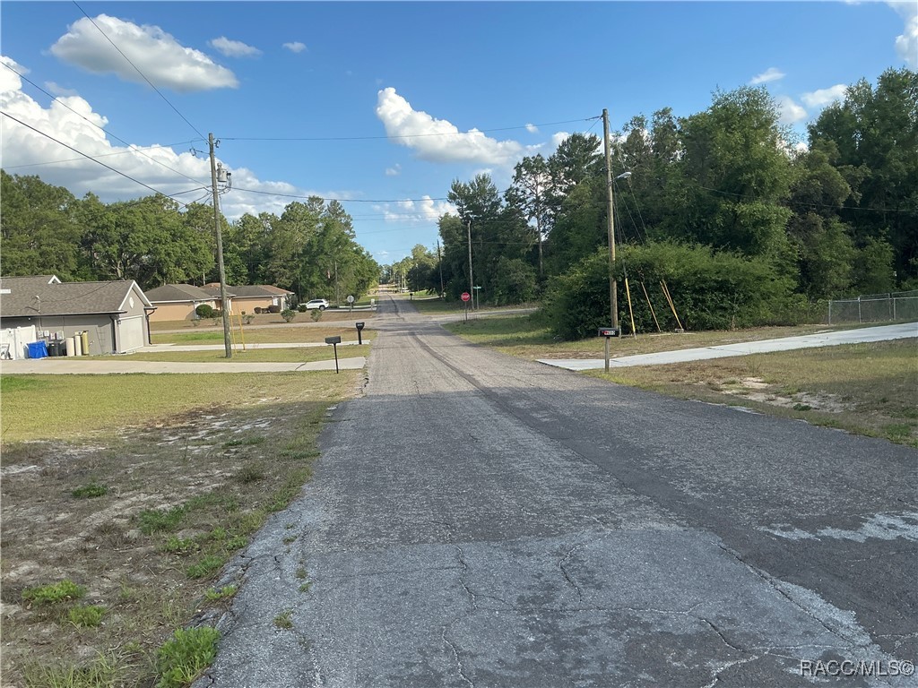 9501 N Akola Way, Citrus Springs, New York image 6
