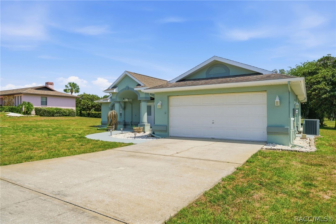 1063 N Sabal Palm Way