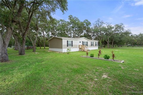 A home in Lecanto