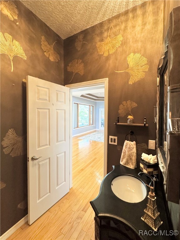 10044 Twelve Oaks Court, Weeki Wachee, Florida image 31