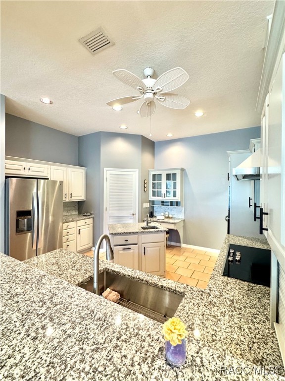 10044 Twelve Oaks Court, Weeki Wachee, Florida image 18
