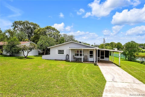 Featured picture for the property 825004