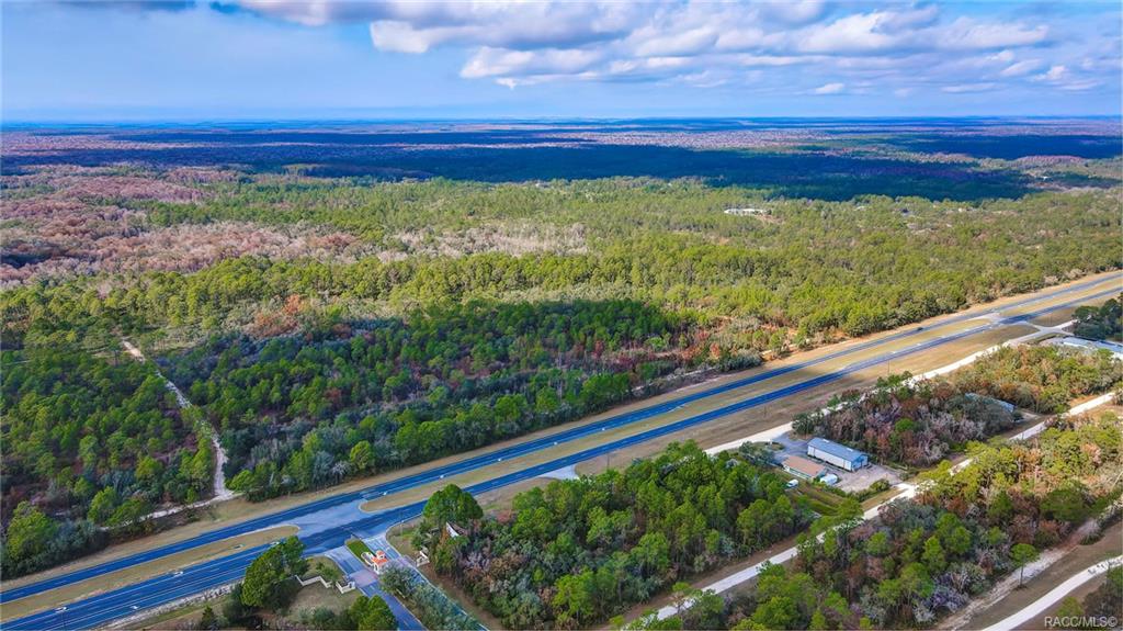 Commercial Way, Brooksville, Florida image 9