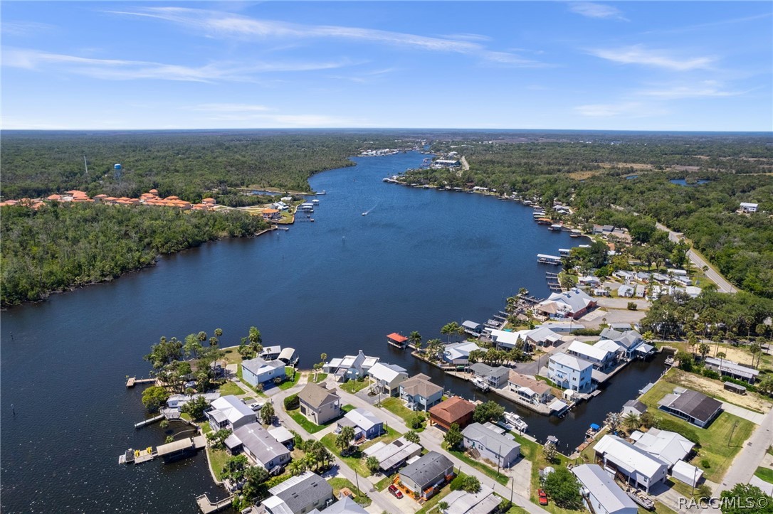 4479 S Capecove Loop