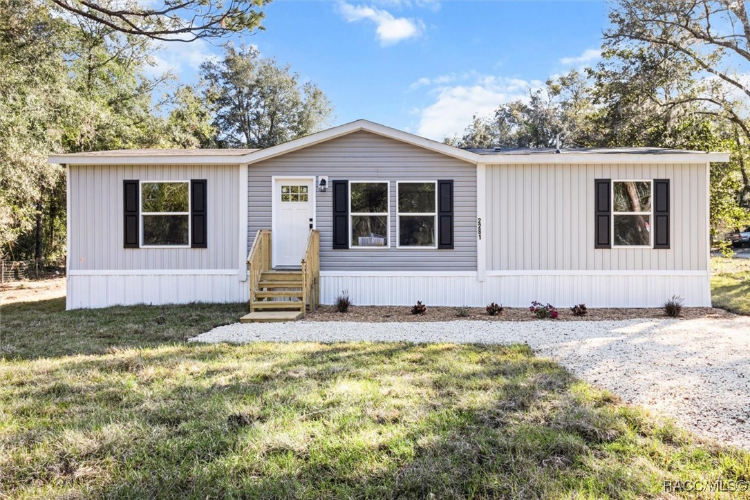 5311 W Blade Lane, Dunnellon, Florida image 1