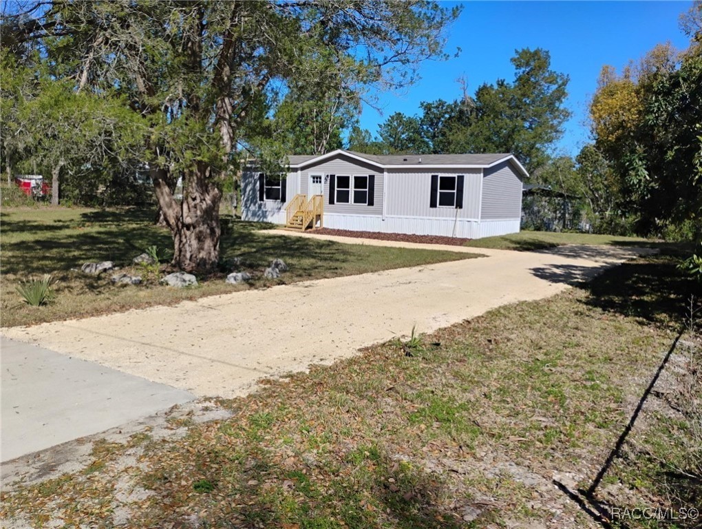 5311 W Blade Lane, Dunnellon, Florida image 1
