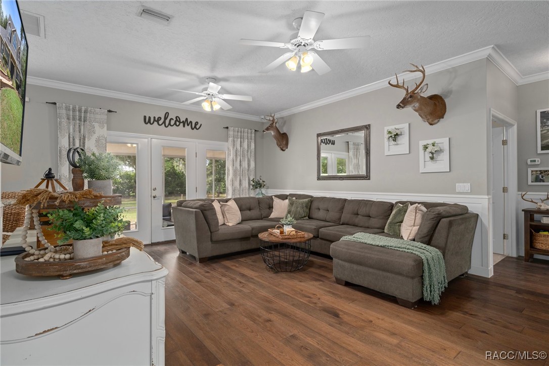 8855 E Larlan Court