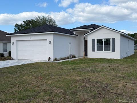 Homes For Sale - 162 W Romany Loop<br/> Beverly Hills, FL 34465