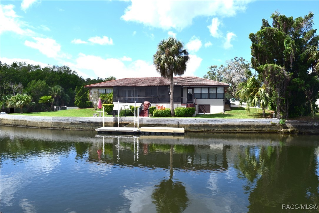 3809 N Seminole Point