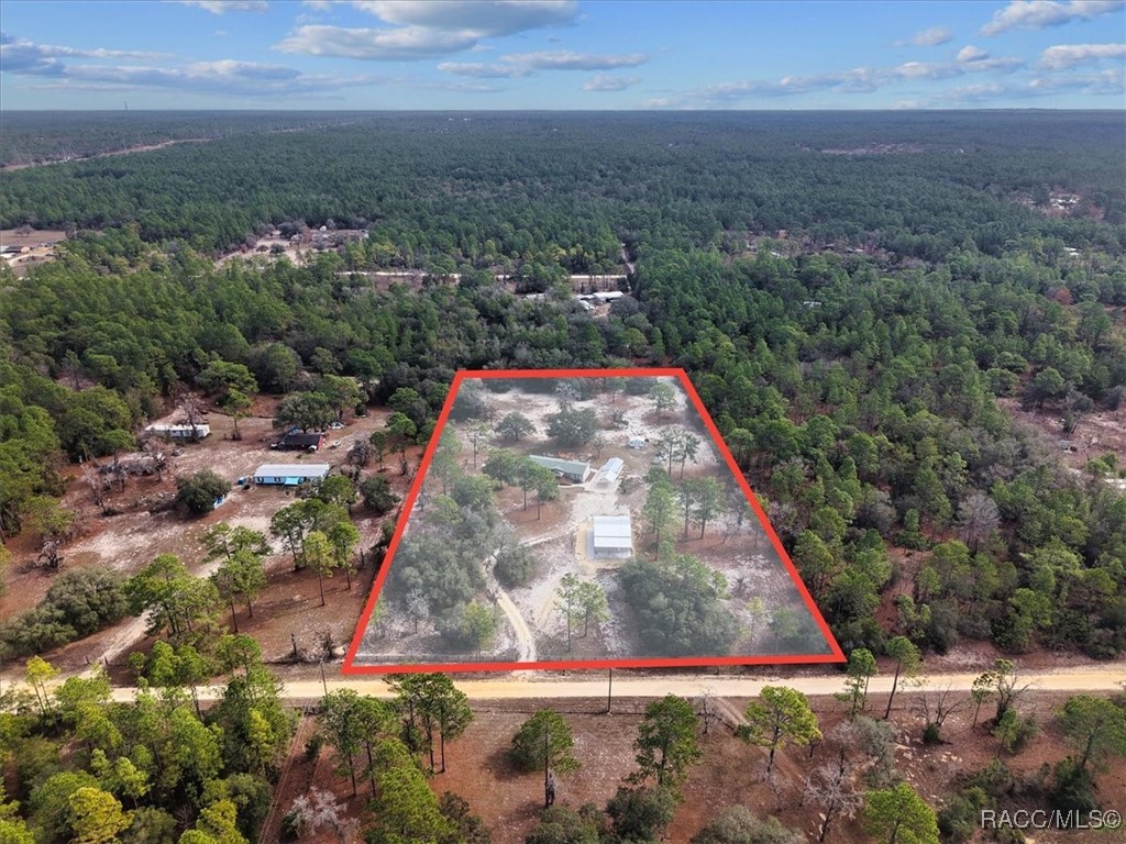 6401 N Oakfield Point