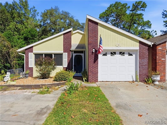 10 CHINABERRY CIR, HOMOSASSA, FL 34446 - Image cd703fd08e8e5ad6676a5be0c3b3f7e2/2728289382