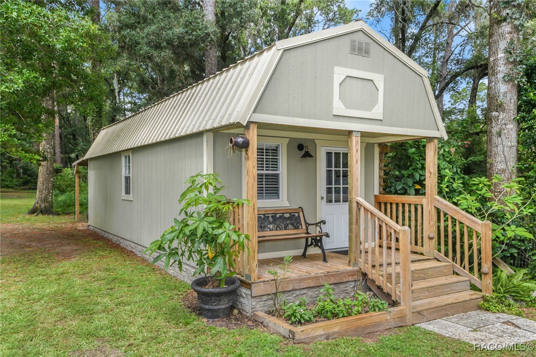 3446 S Fitch Avenue, Inverness, Florida image 2