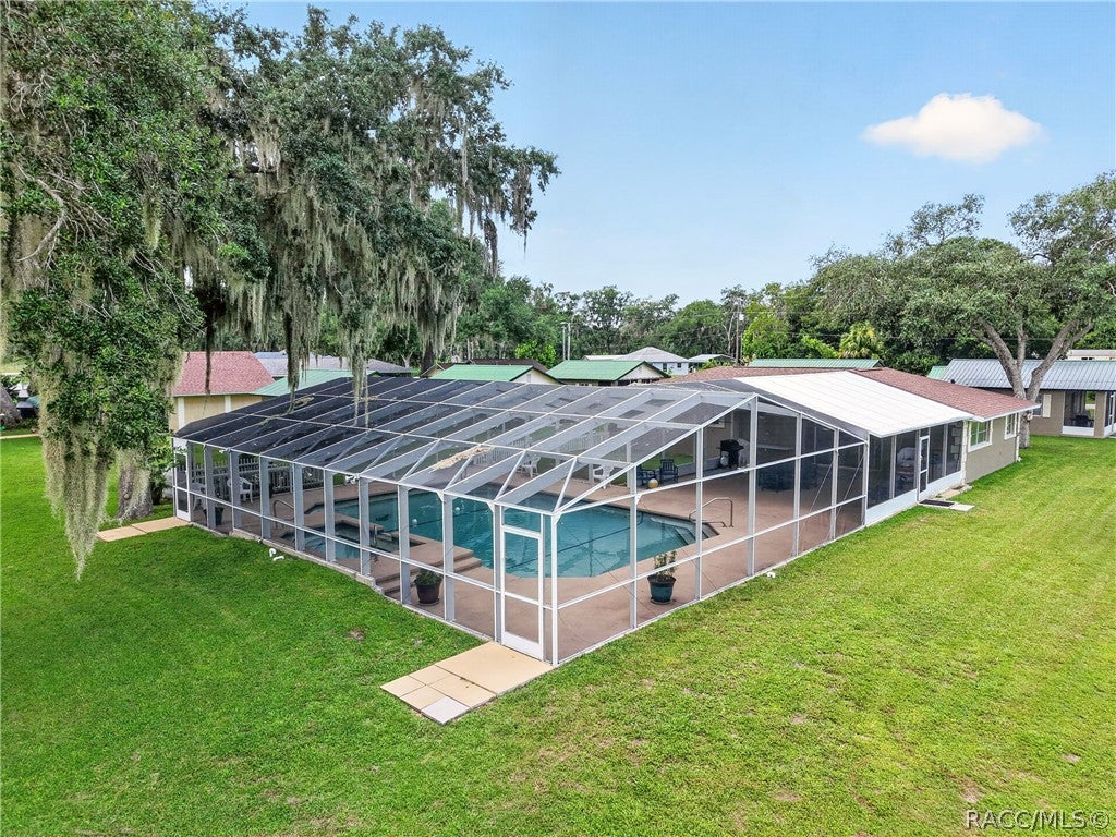2489 N Lakefront Drive