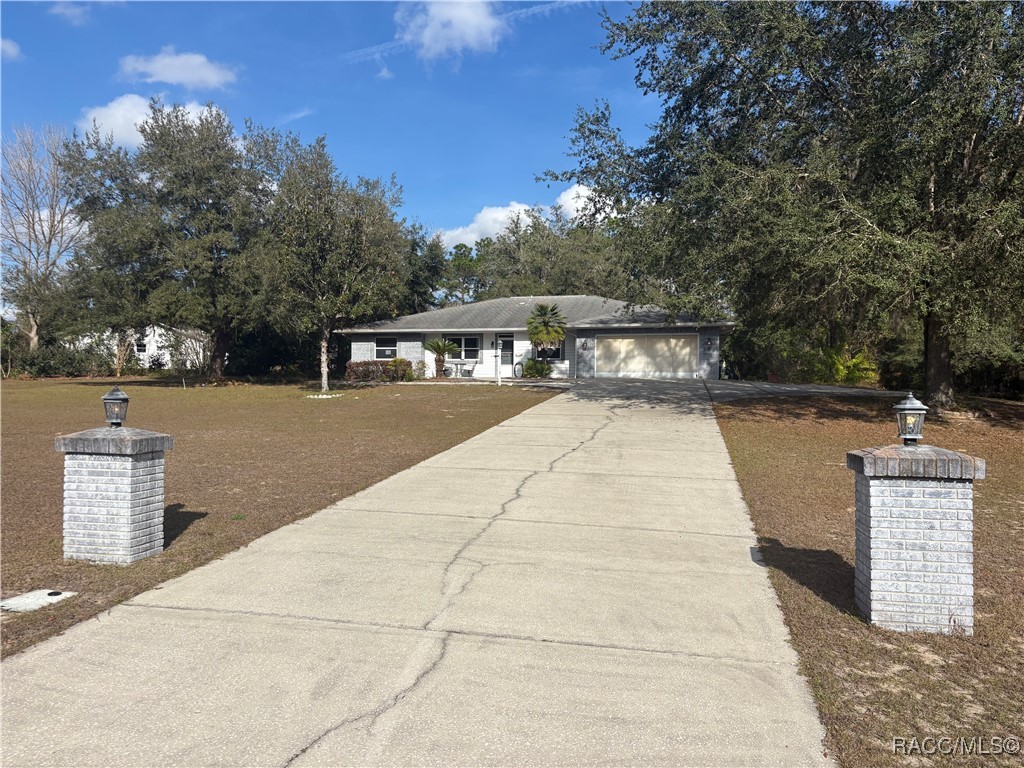 2915 W Beamwood Drive