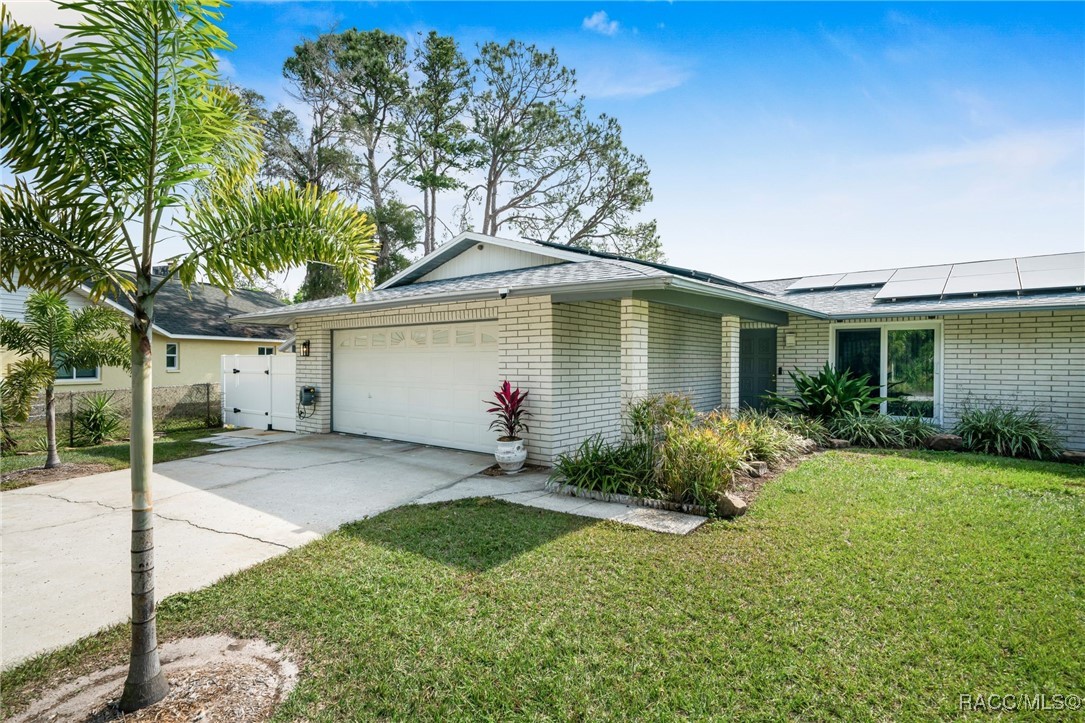 17511 Canal Shores Drive, Odessa, Florida image 41