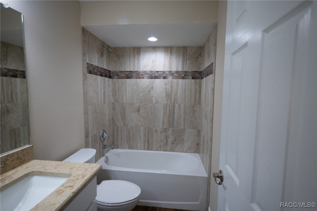 7792 N Susan Avenue, Dunnellon, New York image 16