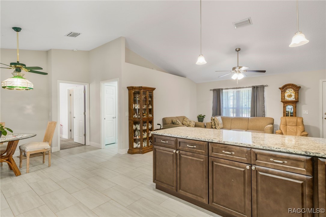 2924 W Yorkshire Place, Citrus Springs, Florida image 20