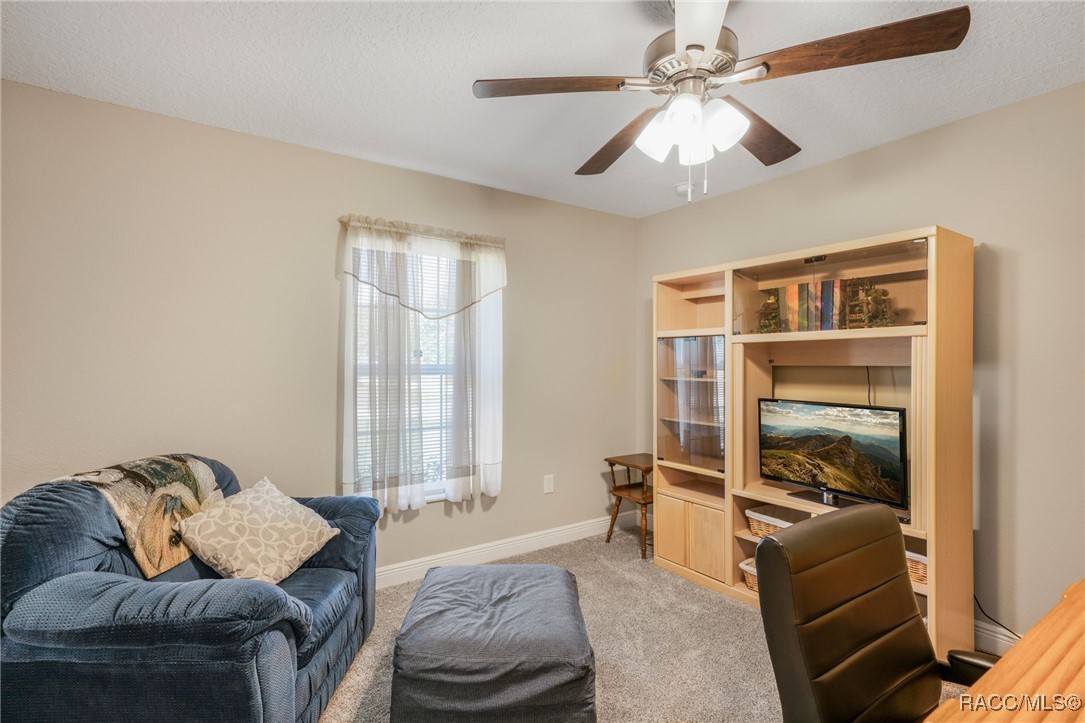 2924 W Yorkshire Place, Citrus Springs, Florida image 28
