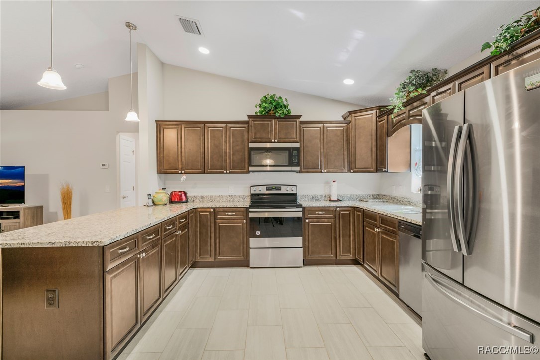 2924 W Yorkshire Place, Citrus Springs, Florida image 17