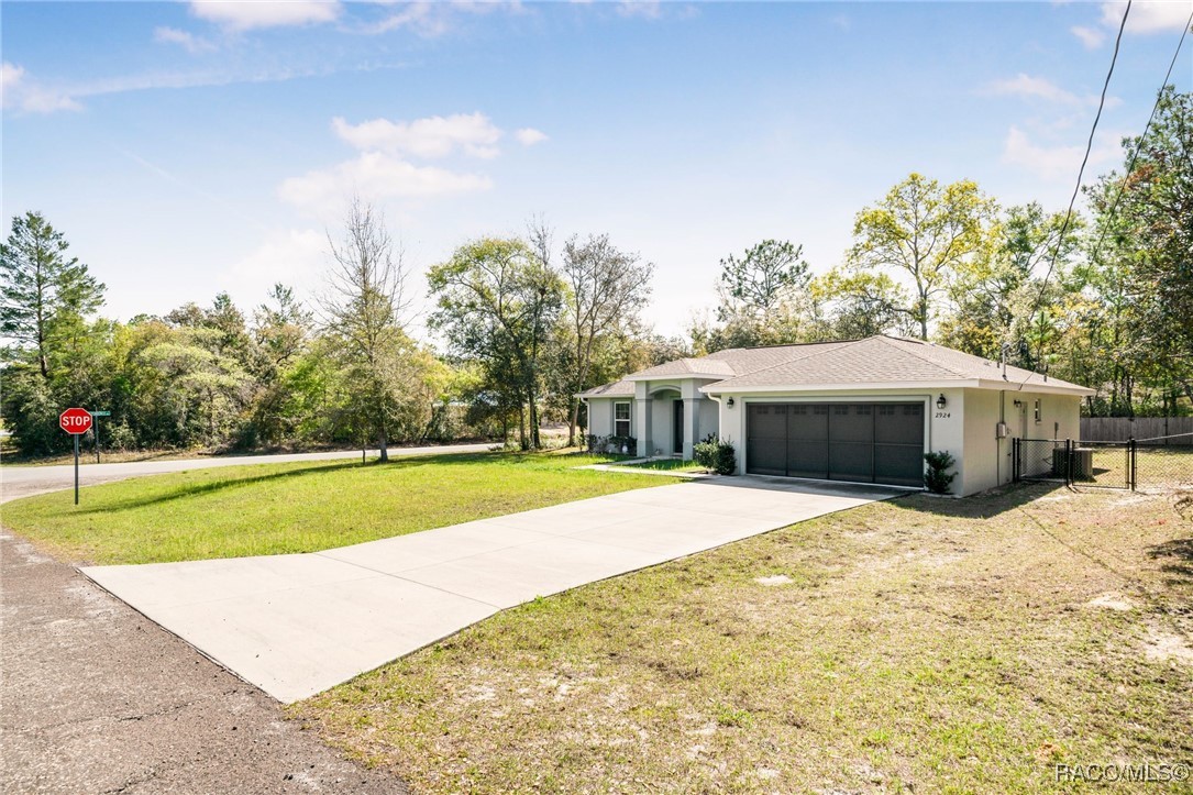 2924 W Yorkshire Place, Citrus Springs, Florida image 35