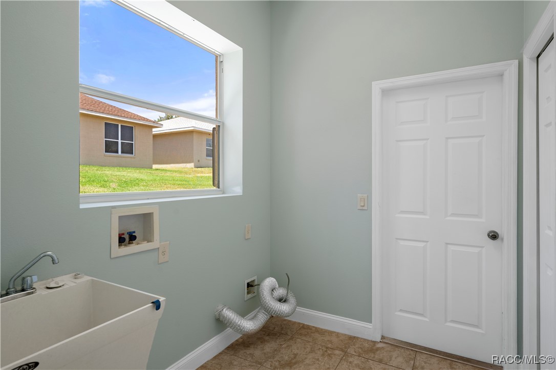 1918 W Crystal Mae Path, Lecanto, Florida image 25