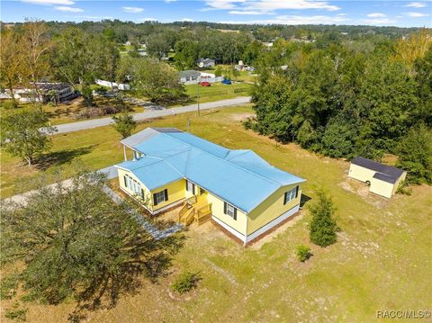 A home in Dade City