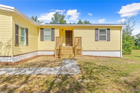 A home in Dade City