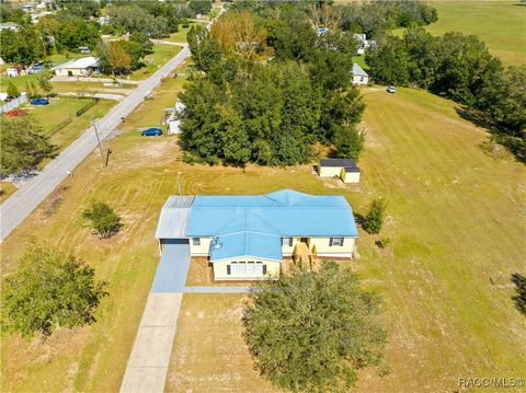 A home in Dade City