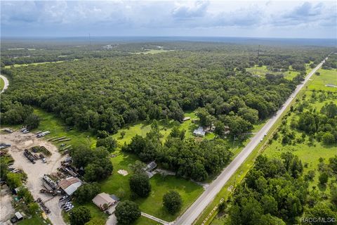 A home in Brooksville