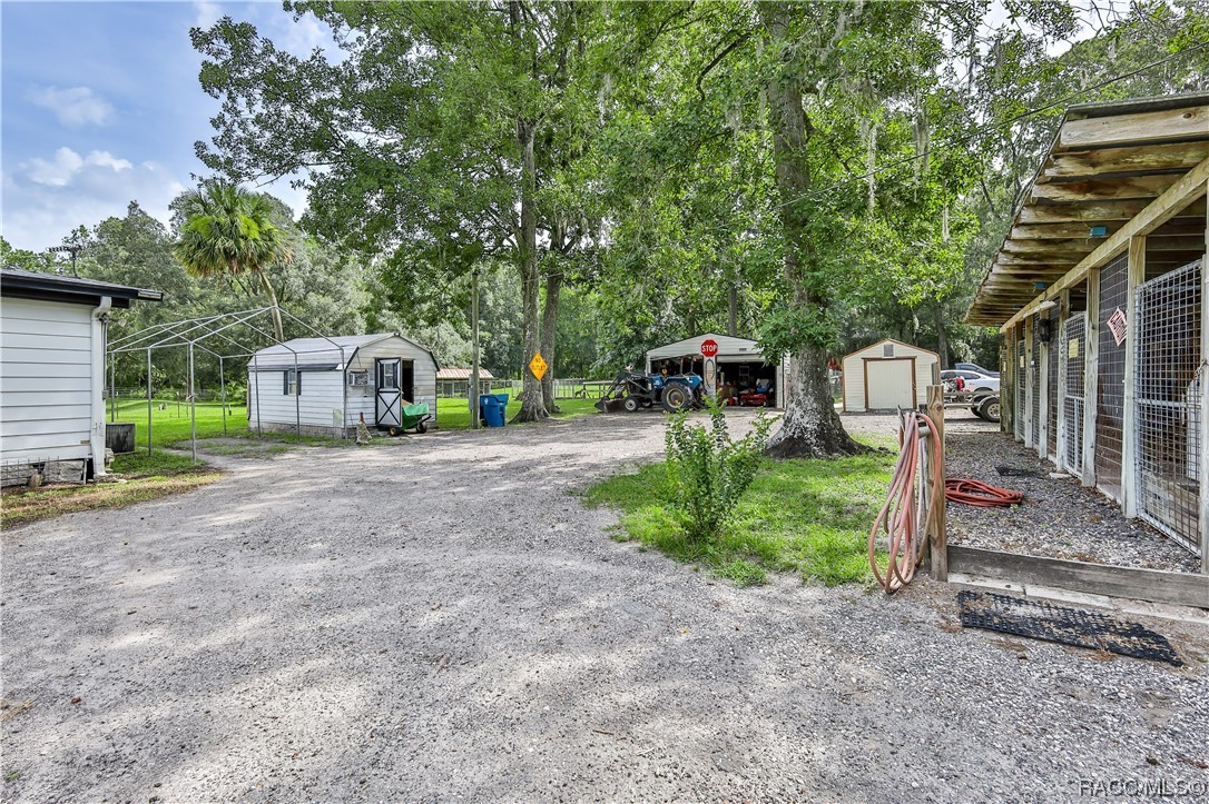 19123 Yontz Road, Brooksville, Florida image 16