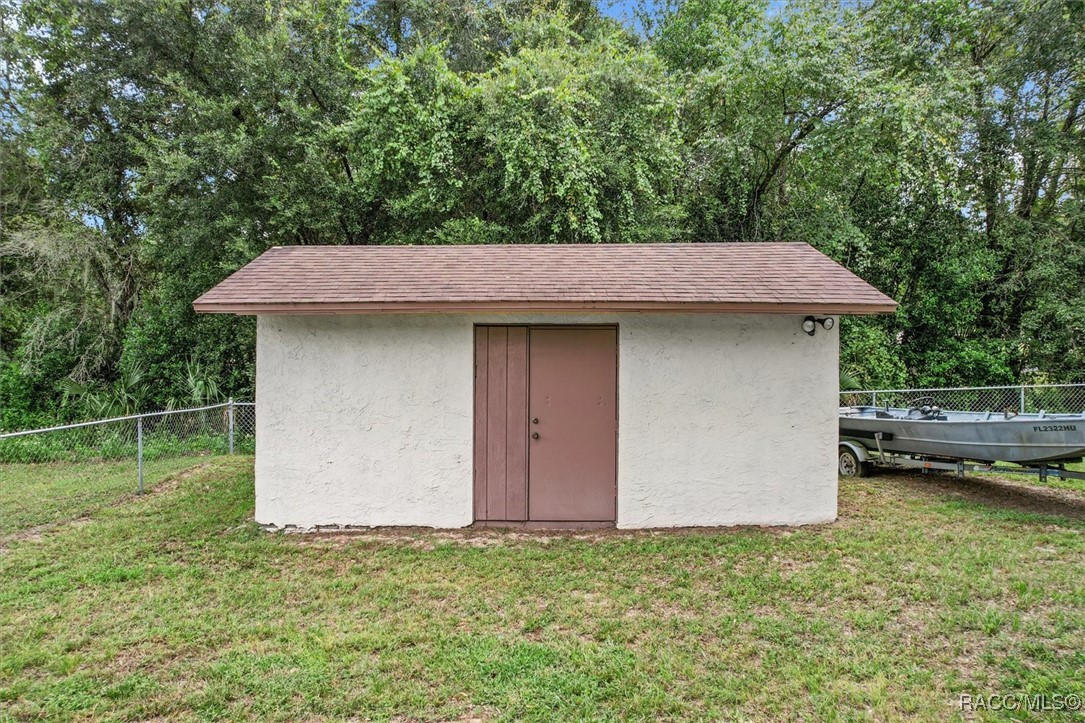 4933 E Arbor Street, Inverness, Florida image 42