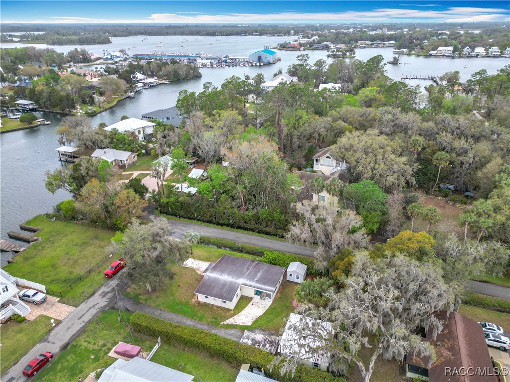 5 NE 2nd Street, Crystal River, Florida image 1